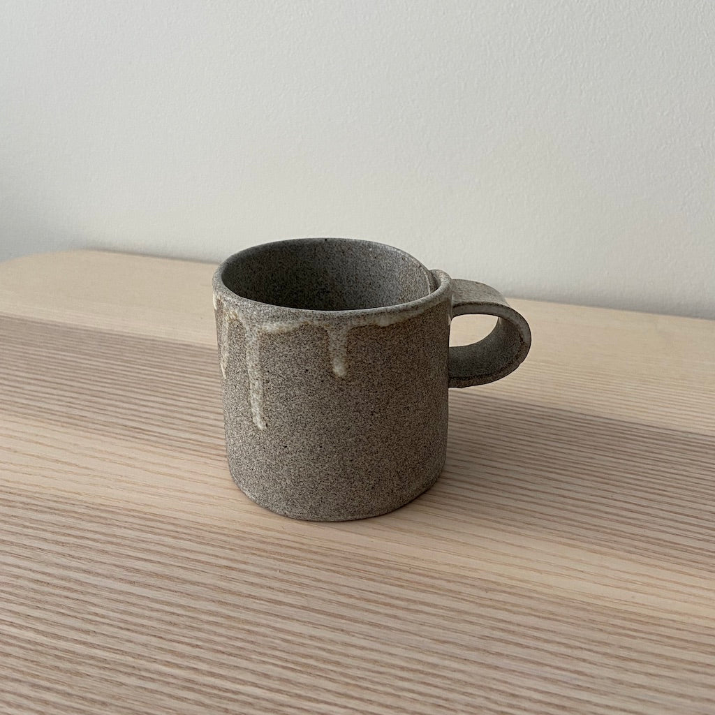 Drip Mug 08