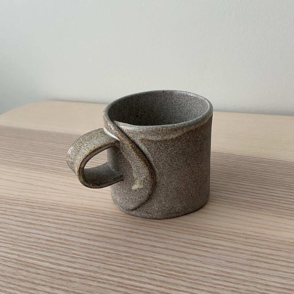 Drip Mug 08